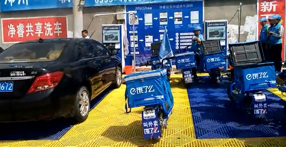 汽車(chē)暴曬溫度高，車(chē)窗留縫能散熱？自助洗車(chē)機(jī)品牌新聞